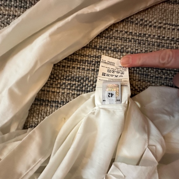 Ladies Dolce and Gabbana tuxedo white blouse size 42 (US 6-8) - Picture 2 of 2